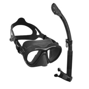 Alternative view of Cressi Quantum Dive Mask & Itaca Dry Snorkel Sets