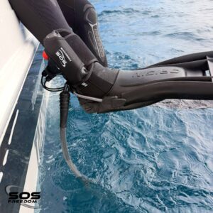 Alternative view of SOS Freedom 8 Shark Deterrent – Shark Shield